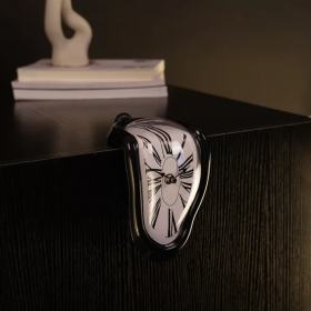 DALI Table Clock Melting Clock Wall Clock Table Decoration Holiday Christmas Gifts (Color: Black)